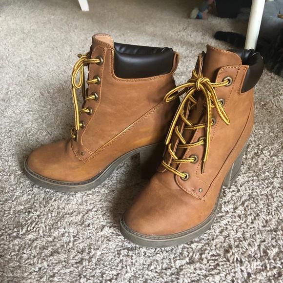 Utility booties - Picture 2 of 4